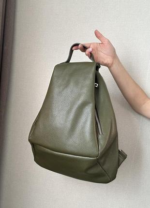 Стильний та вмісткий шкіряний рюкзак італія. кожаный рюкзак италия virginia conti genuine leather