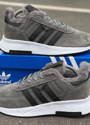 Кроссовки зимние adidas с мехом в середине (серые/черные)