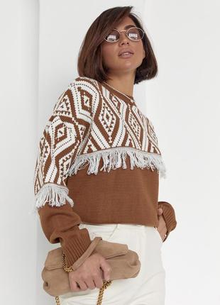 Женский свитер с бахромой3 фото