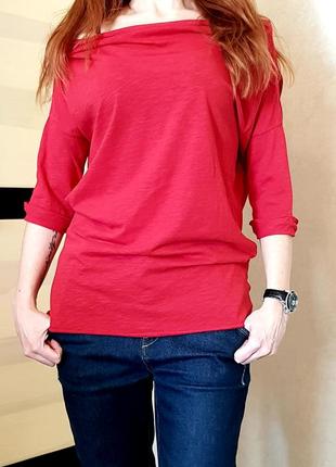 Яркая стильная красная кофта блуза джемпер, интересный крой, италия