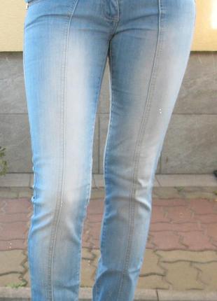 Cтильные яркие джинсы euro jeans (не mango)1 фото