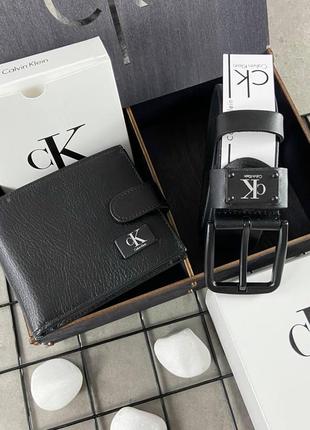 Подарочный мужской набор calvin klein кожаный ремень и кожаный кошелек в подарочной упаковке1 фото