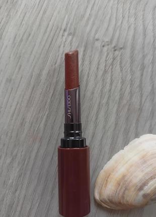 Помада блеск shiseido shimmering rouge br 304 тестер