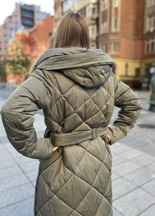 Тепле жіноче пальто