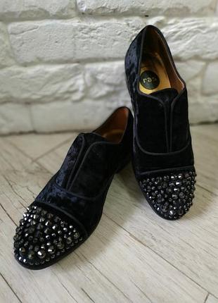 Туфлі, туфли ras