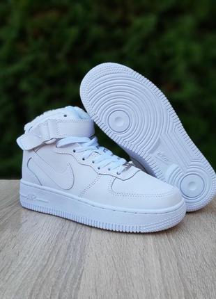 Зимние женские кроссовки nike air force 1 high форсы высокие на меху3 фото