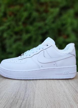 Зимние женские кроссовки nike air force 1 low найк форсы высокие на меху3 фото