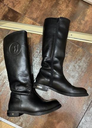 Женские сапоги trussardi