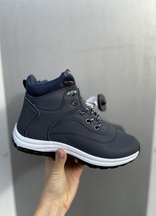 Зимние ботинки кроссовки / зимние ботинки