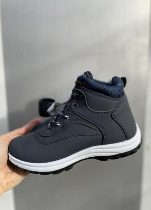 Зимние ботинки кроссовки / зимние ботинки