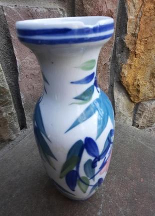 Фарфоровая интерьерная ваза для цветов.3 фото