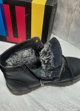 Зимові шкіряні черевики для підлітка8 фото