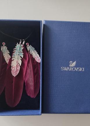 Комплект прикрас swarovski (серіжки-пусети та підвіс з ланцюжком)