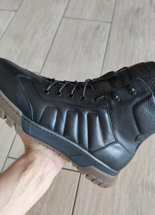 Високі сильні черевики -зимове чоловіче взуття