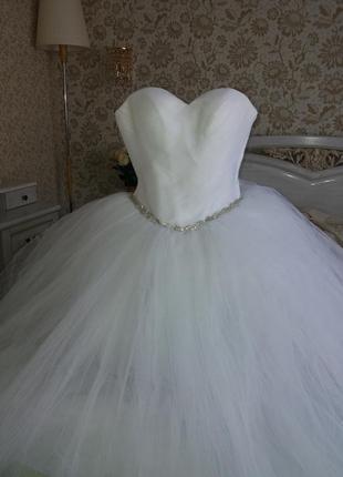 Пышное свадебное платье4 фото