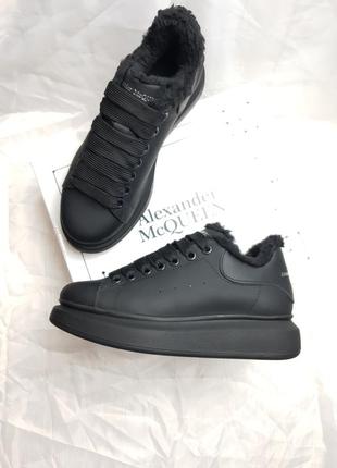 Женские зимние кроссовки с мехом alexander mcqueen black winter7 фото