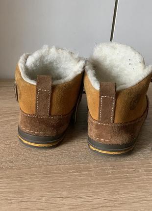 Детские зимние коричневые замшевые ботинки на меху унисекс primigi, 21 р2 фото
