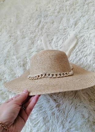 Літній плетений капелюх з широкими полями прикраси ланцюжок на стрічці ідеально підійде для прогулян2 фото