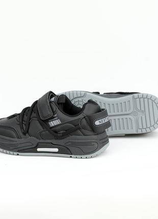 Стильные детские кроссовки черного цвета на мальчика, на липучках, осенние, весенние, демисезонные, экокожа6 фото