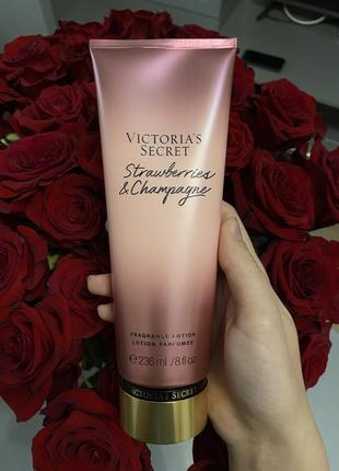 Victoria’s secret strawberries & champagne body lotion