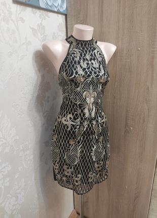 Сукня в стилі барокко в обтяжку5 фото