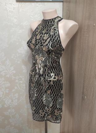 Сукня в стилі барокко в обтяжку6 фото
