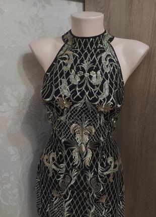 Сукня в стилі барокко в обтяжку7 фото