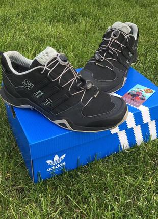 Женские треккинговые кроссовки adidas terrex swift r2filex gore-tex lowa salomon merrell mammut meindl1 фото