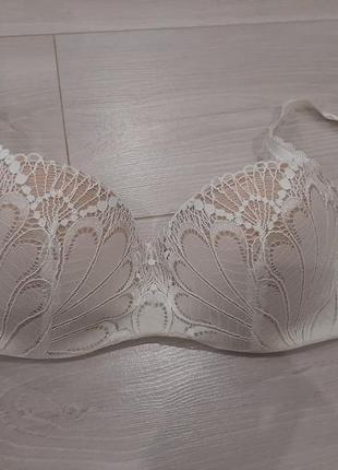 Бюзгальтер з пуш ап стан нового wonderbra 70c3 фото