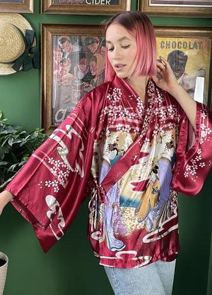 Блуза кимоно из натурального шелка в азиатском стиле2 фото