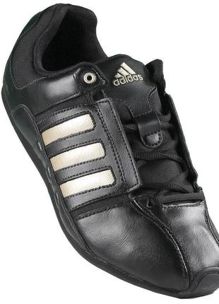 Нові чоловічі кросівки adidas lanto