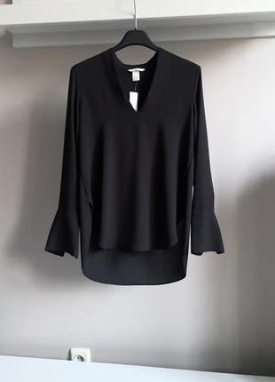 Стильная черная блуза