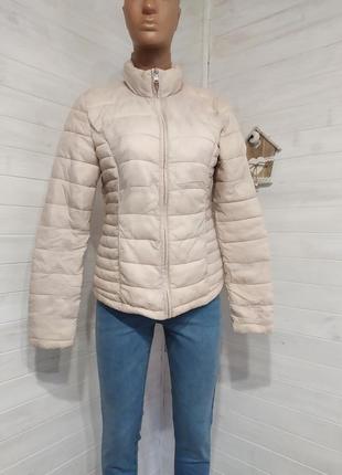 Легкая теплая куртка