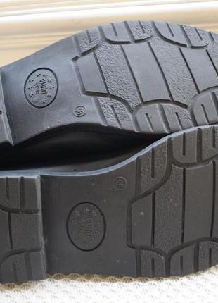 Шкіряні зимові черевики напівчоботи дві блискавки р. 46 30,5 см evrostyle7 фото