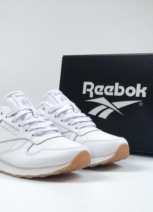 Женские термо кроссовки reebok classic