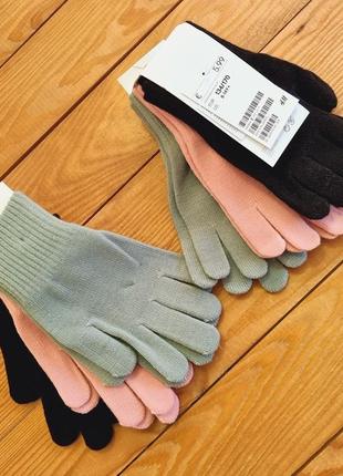 Комплект вязанных перчаток h&m из 3 пар, размер 134/170 (8-14+ лет), цвет черный, розовый, ментол