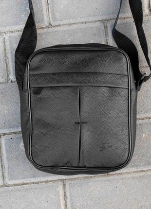 Молодежная мужская сумка-мессенджер nike novelty через плечо стильная черная барсетка из эко-кожи1 фото