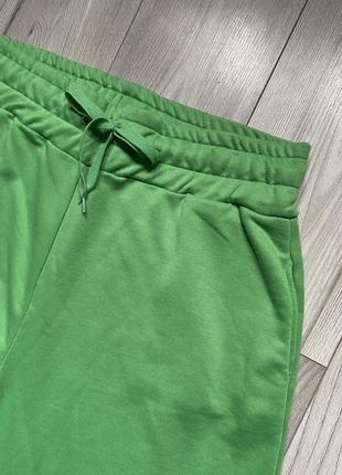 Штаны спортивные палаццо зеленые широкие клеш батал3 фото