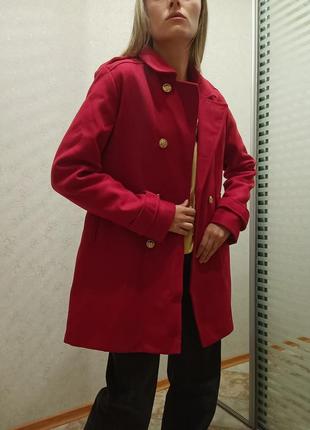 Червоне утеплене пальто6 фото