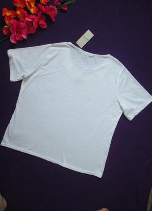 Суперовая хлопковая лёгкая футболка с кружевной окантовкой honor millburn classic style4 фото