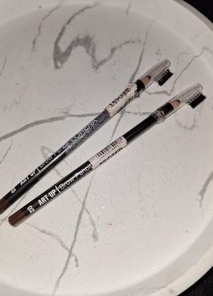 Lorena brow pencil