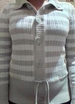 Светр жіночий,s,m