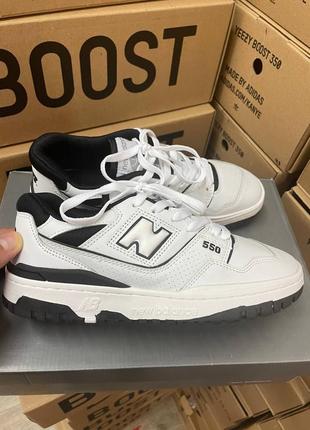 Женский демисезон new balance 550 white black