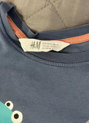 Футболка h&m з принтом акула 4-6 років3 фото