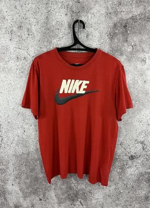 Nike big logo spell out футболка мужская red размер л