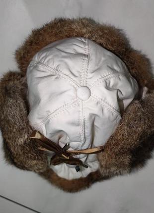 Белая зимняя шапка-ушанка с натуральный мехом gulliver 546 фото