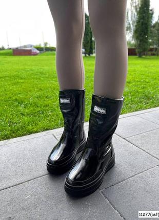 Чоботи зимові жіночі натуральна шкіра флотар/замша/лакована шкіра