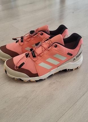 Кросівки adidas  terrex gtx k