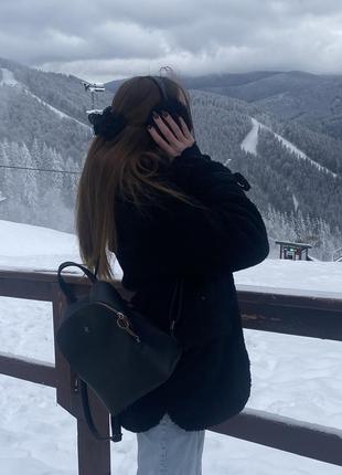 Черная зимняя шуба тедди