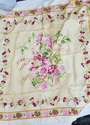 Шелковый платок с цветами италия